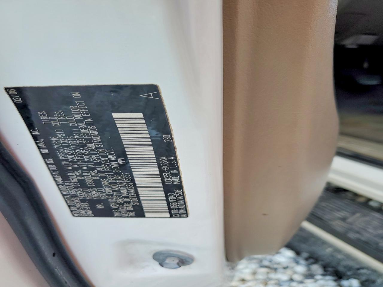 2006 TOYOTA Sequoia