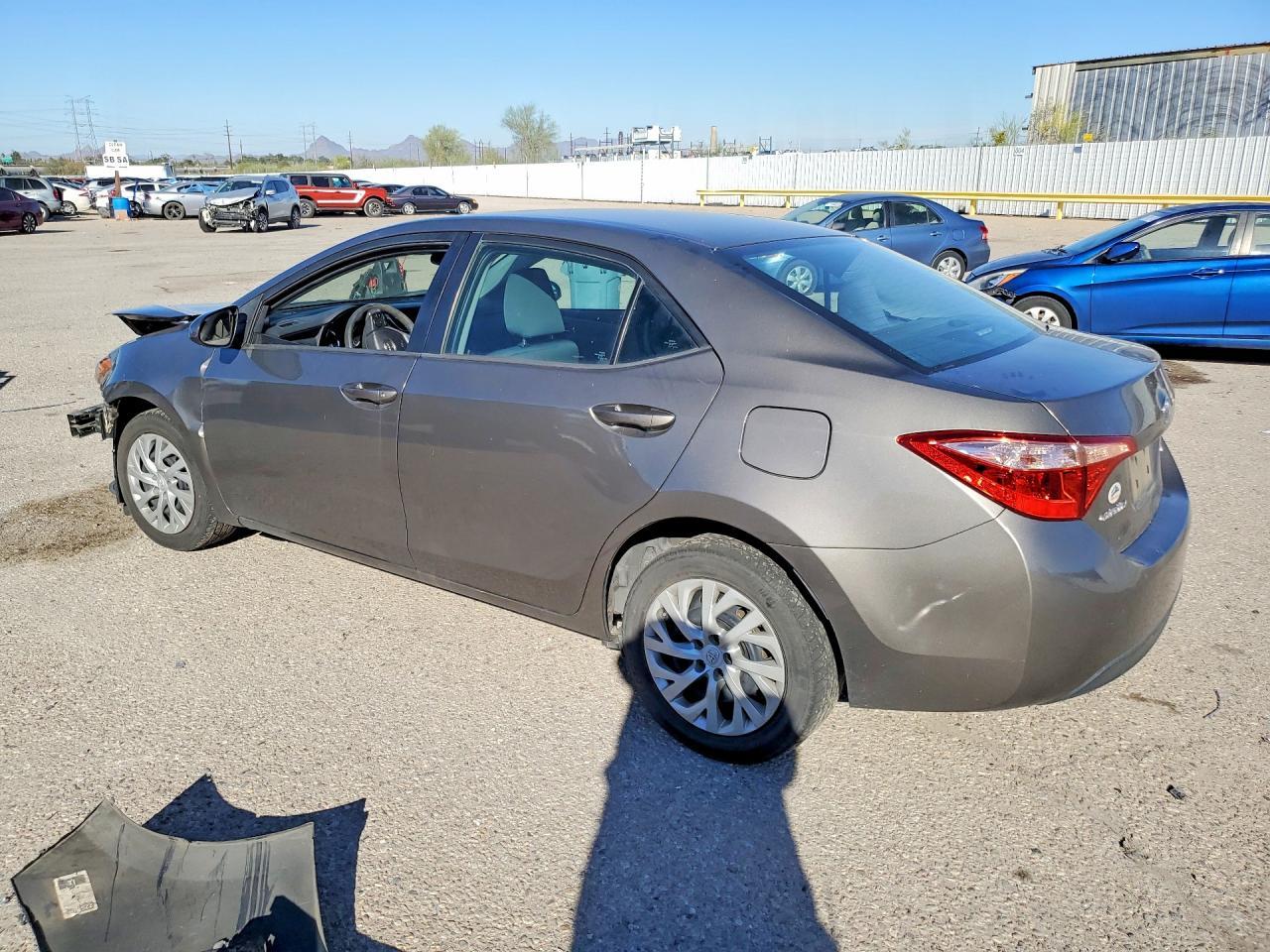 2017 TOYOTA COROLLA