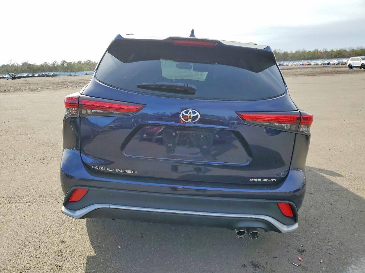2023 TOYOTA HIGHLANDER