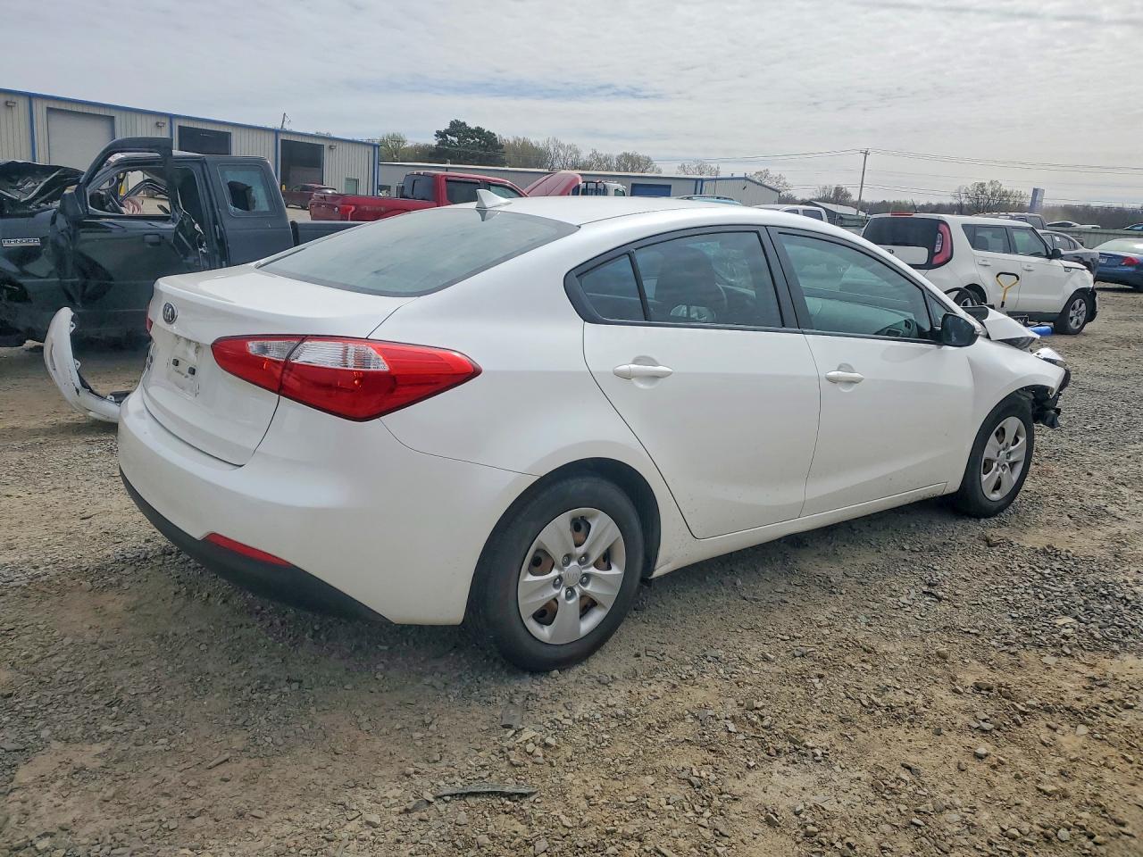 2015 KIA FORTE