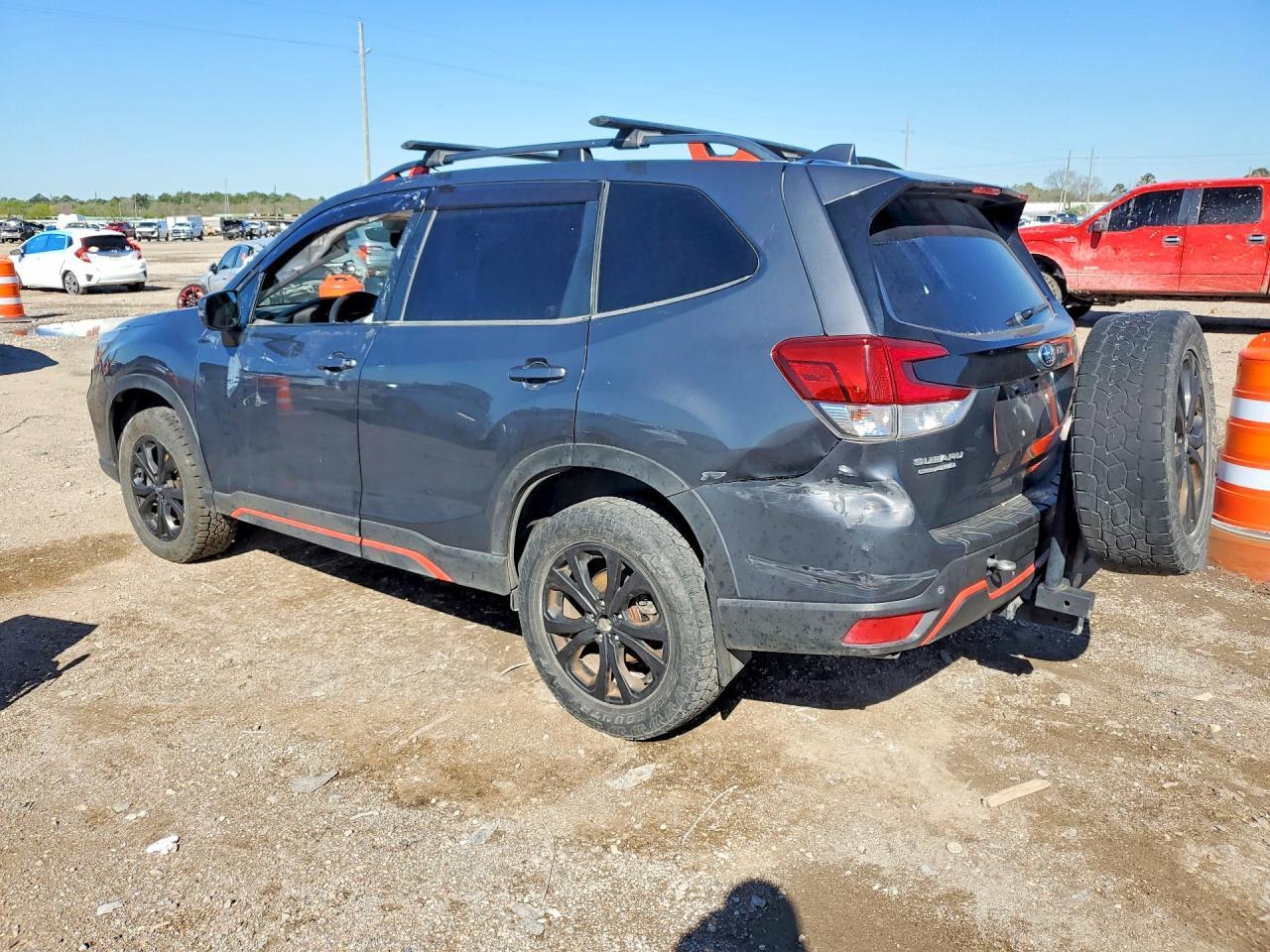 2021 SUBARU FORESTER