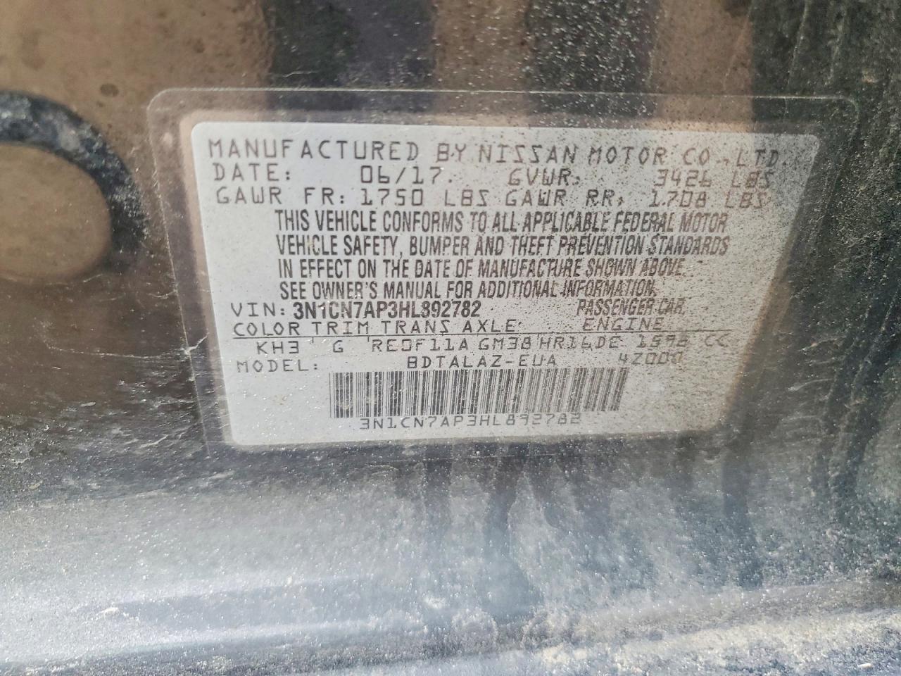 2017 NISSAN VERSA