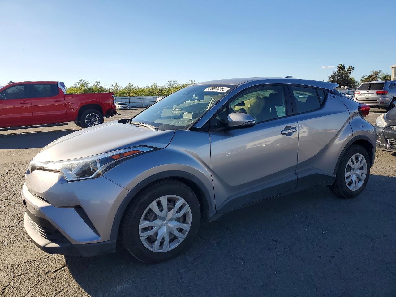 2019 TOYOTA C-HR