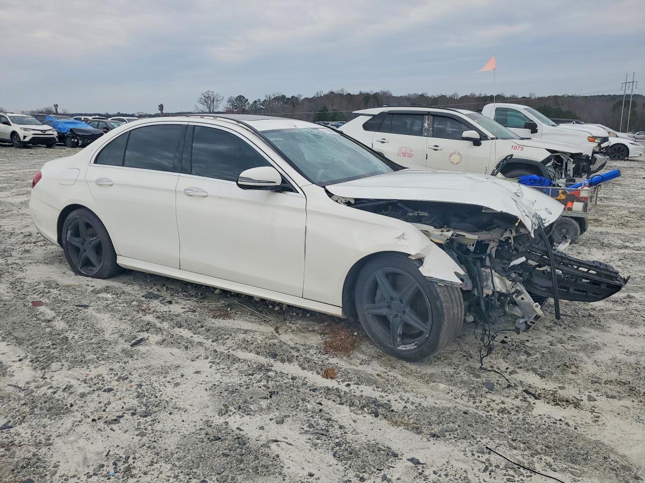 2017 MERCEDES-BENZ E-Class