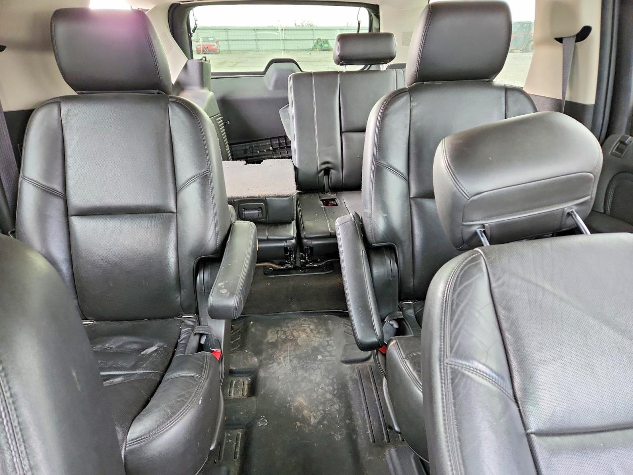 2013 CADILLAC Escalade ESV