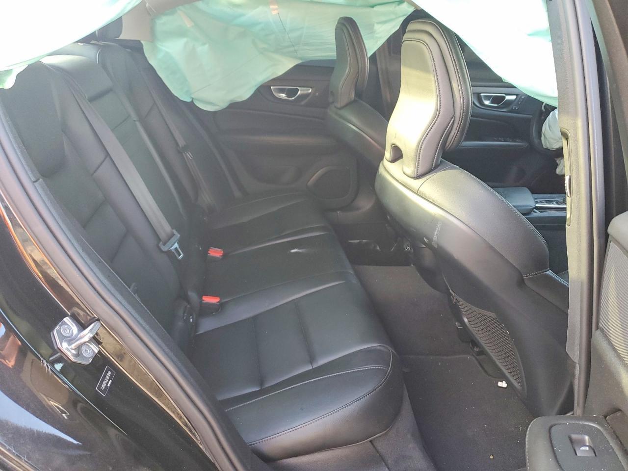 2020 VOLVO S60