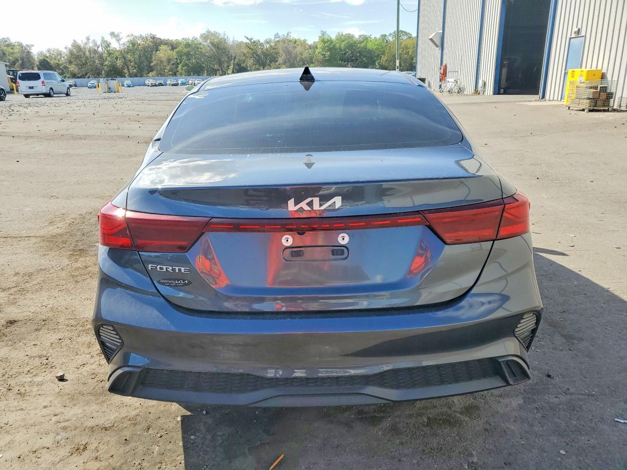 2024 KIA FORTE