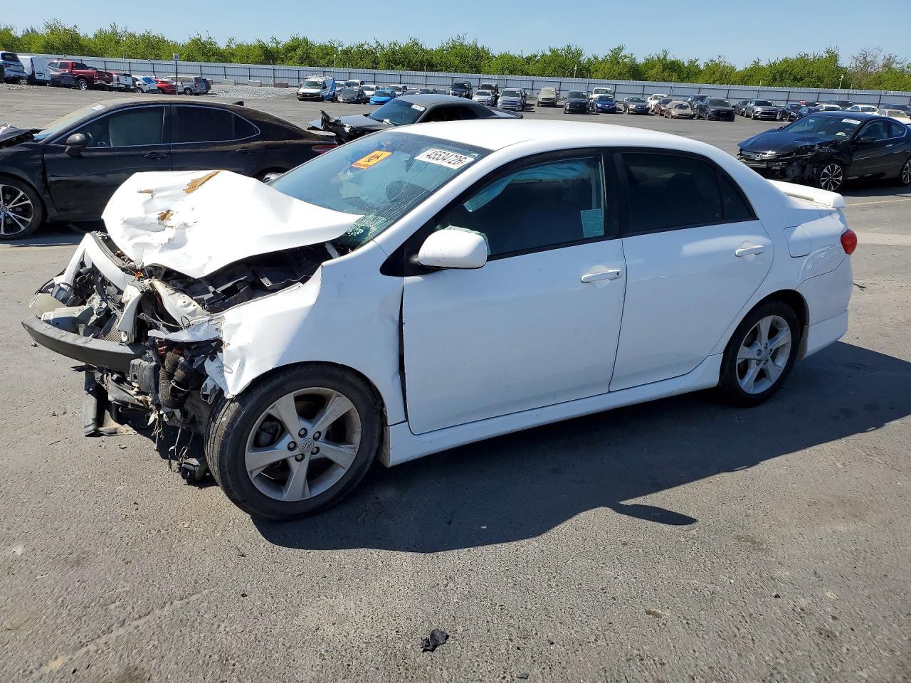 2013 TOYOTA COROLLA