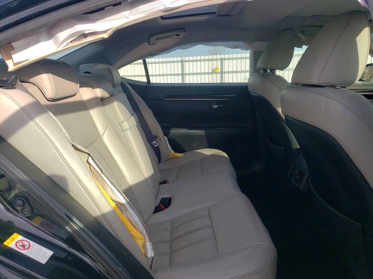 2016 LEXUS ES 350