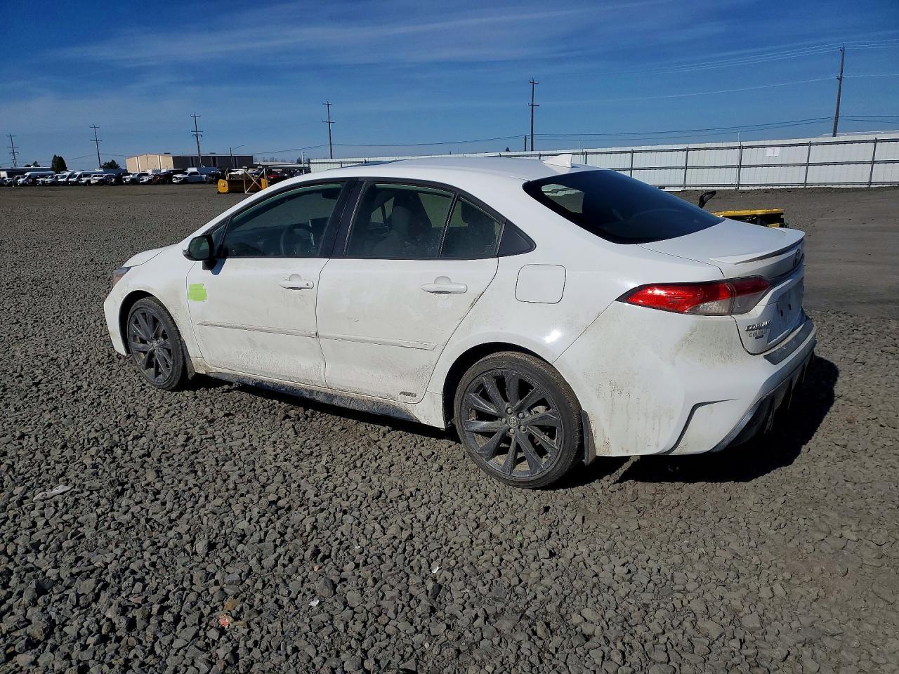 2025 TOYOTA COROLLA