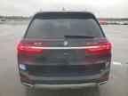 2022 BMW X7