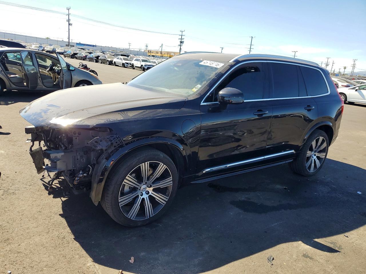 2024 VOLVO XC90