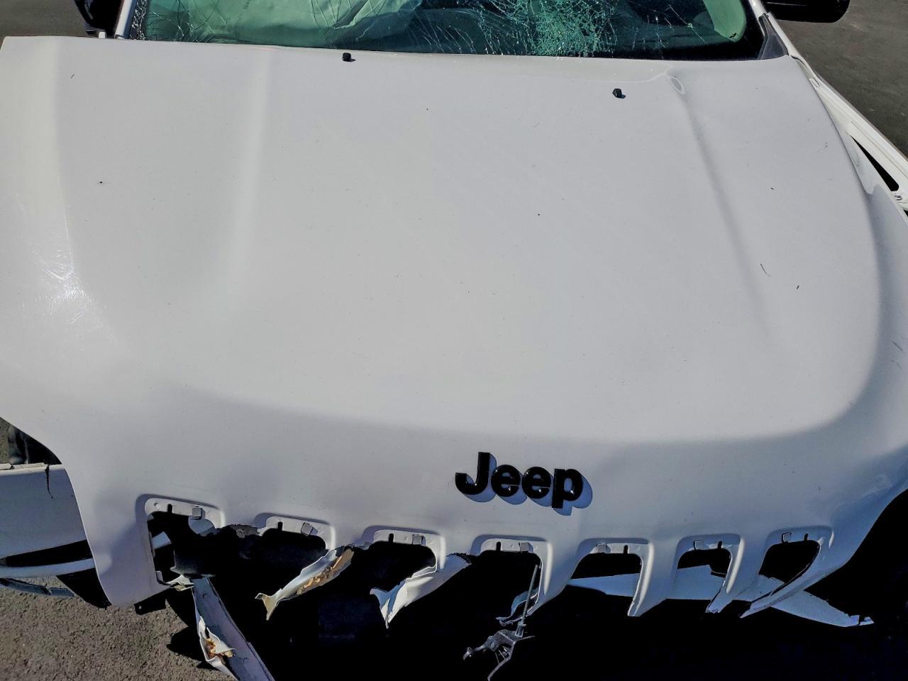 2023 JEEP CHEROKEE