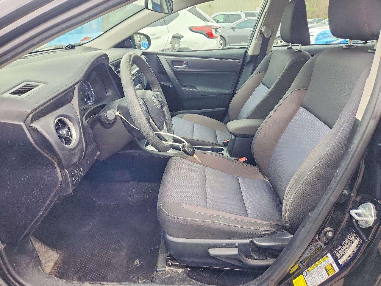 2017 TOYOTA COROLLA