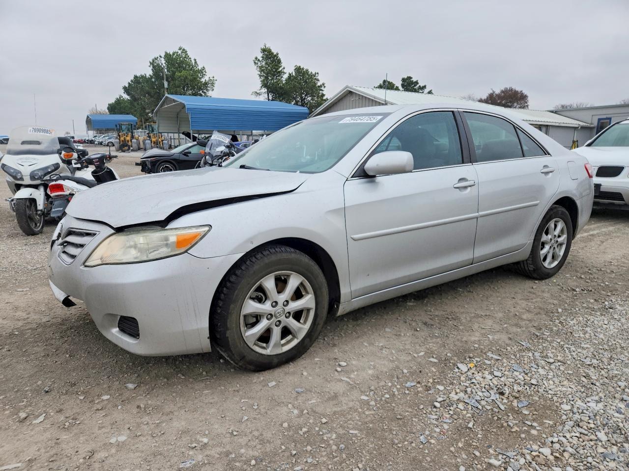 2011 TOYOTA CAMRY