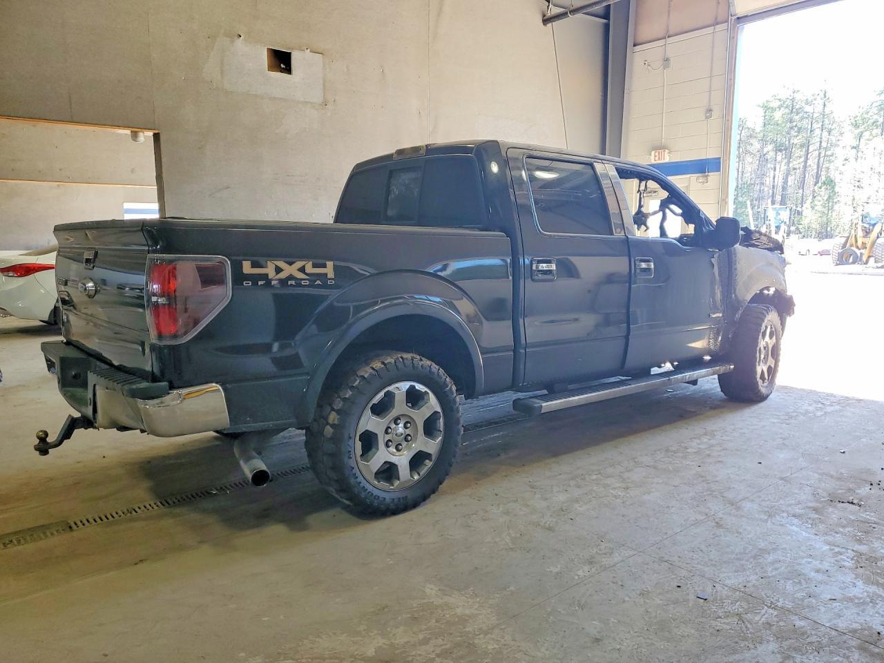 2012 FORD F-150 Lightning