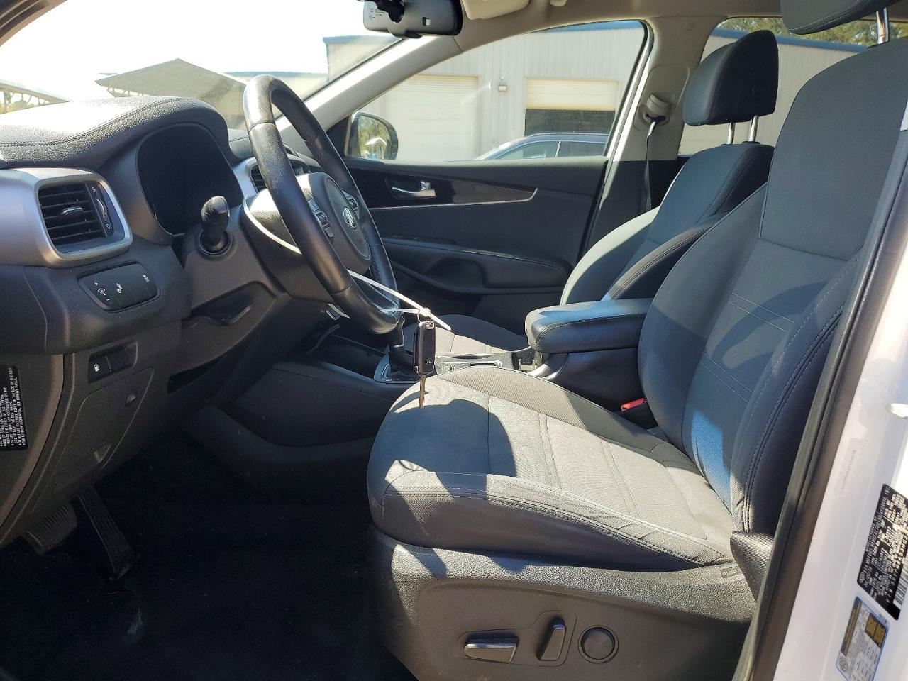 2017 KIA SORENTO