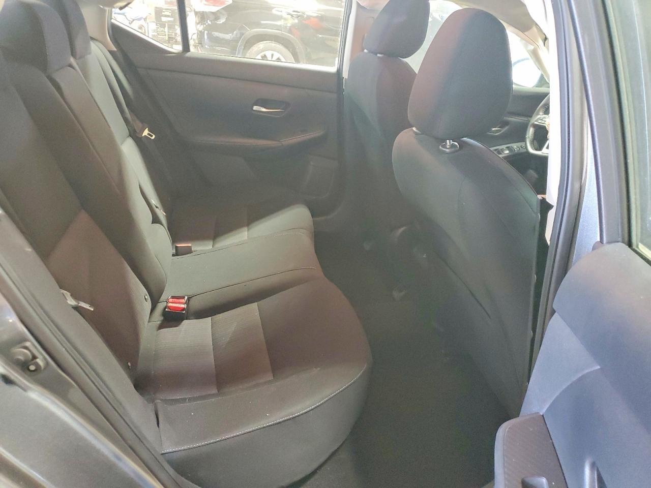 2022 NISSAN SENTRA