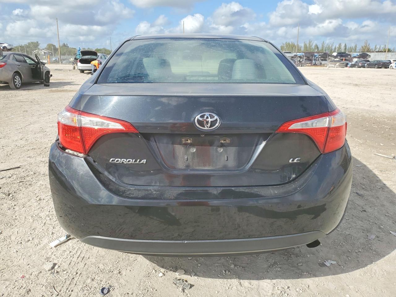 2016 TOYOTA COROLLA