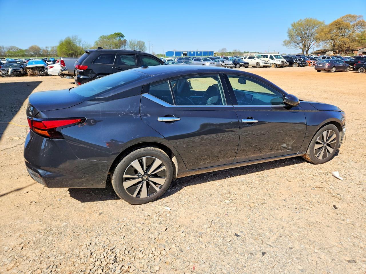 2019 NISSAN ALTIMA