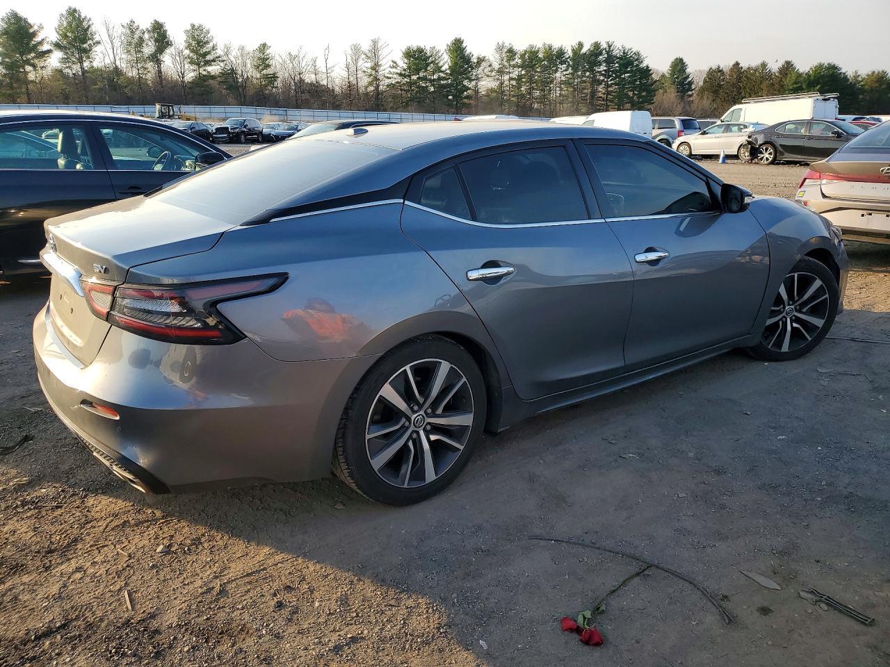 2021 NISSAN Maxima