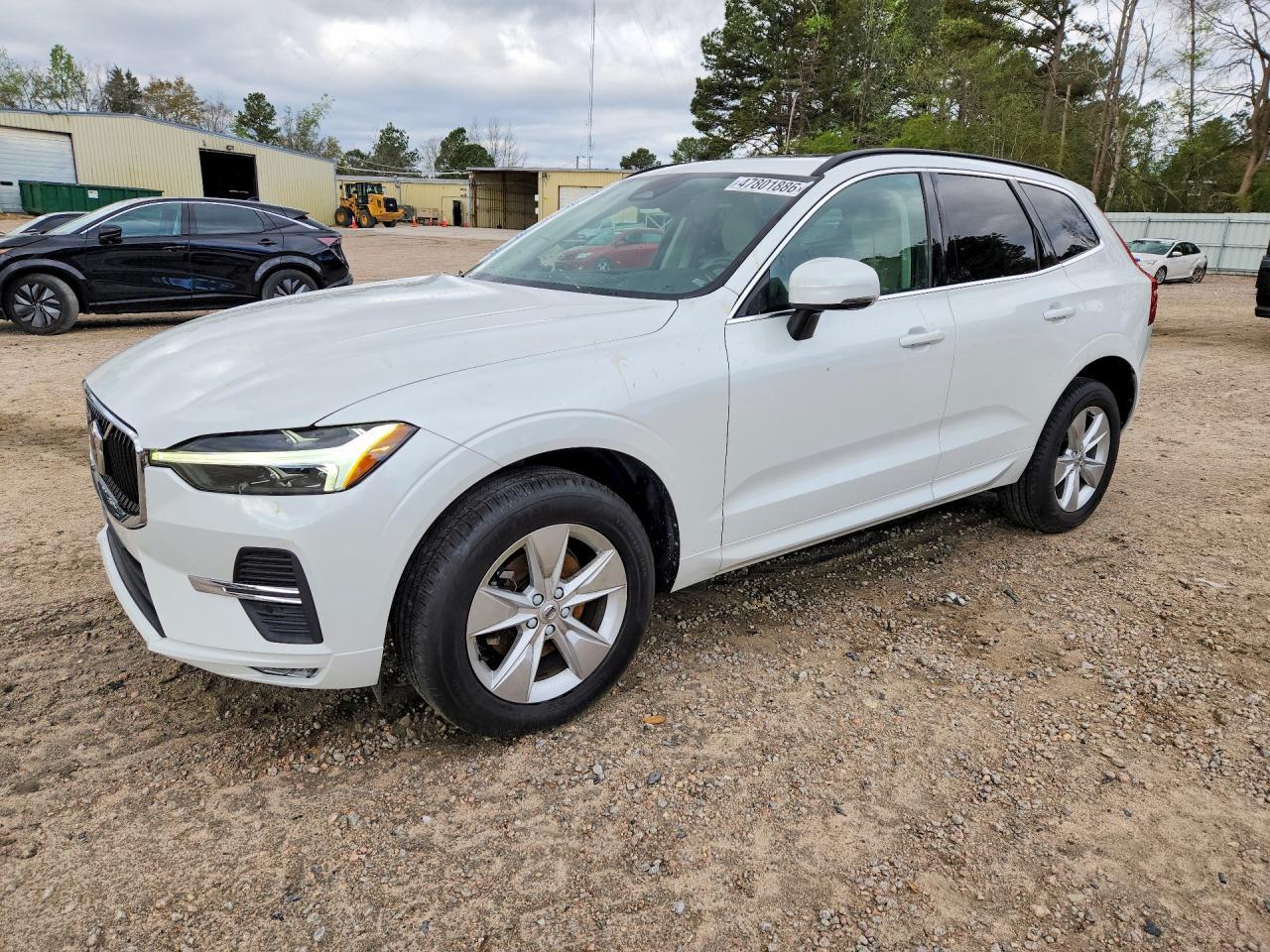 2022 VOLVO XC60
