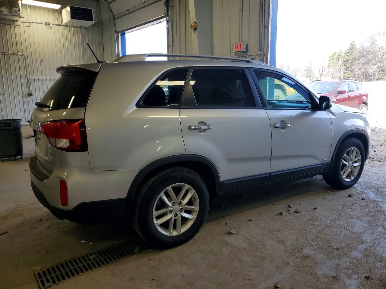 2014 KIA SORENTO