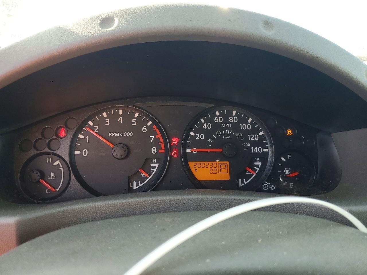 2012 NISSAN Frontier