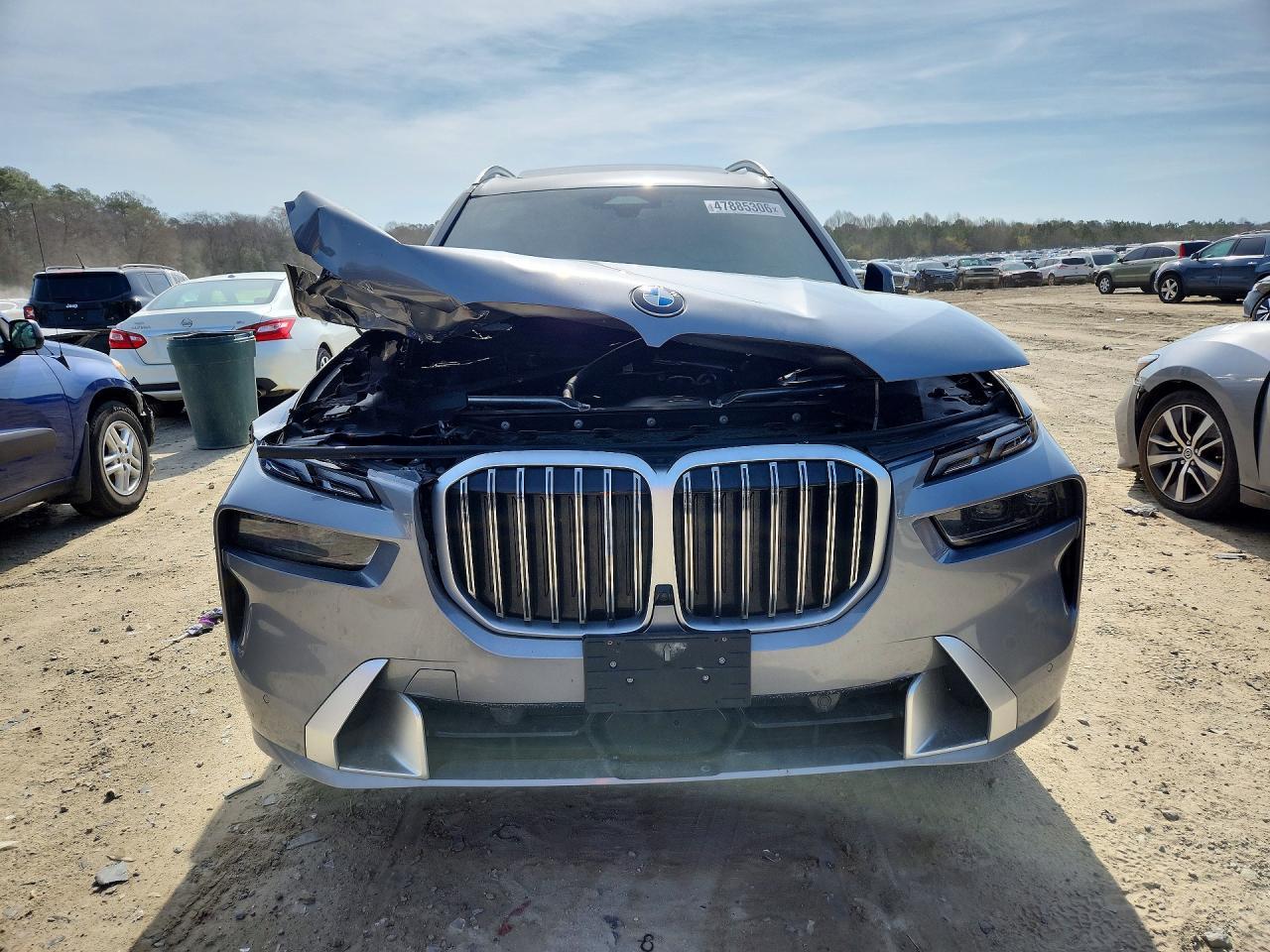 2025 BMW X7