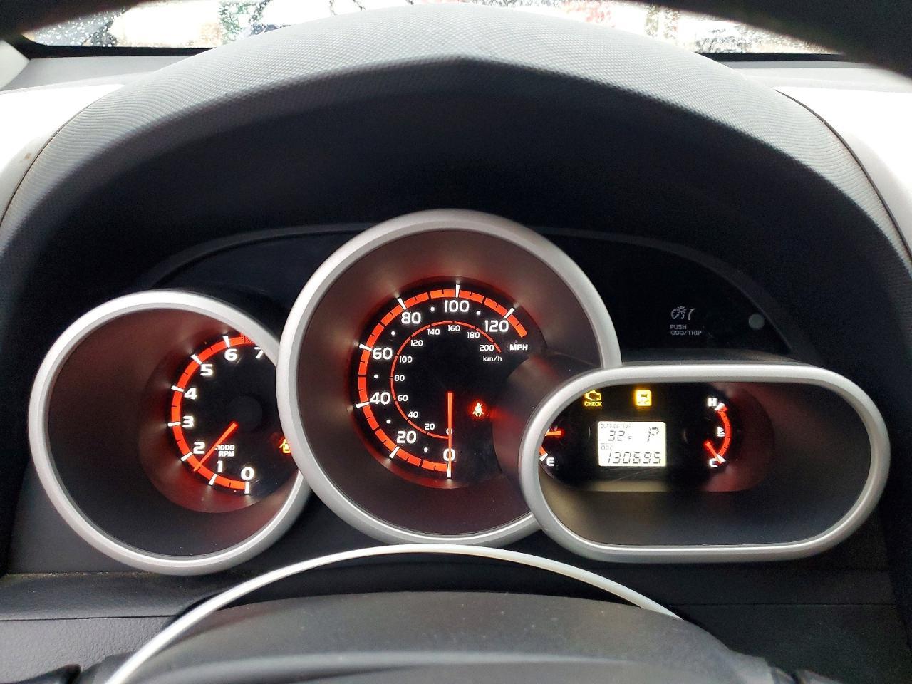 2010 PONTIAC VIBE