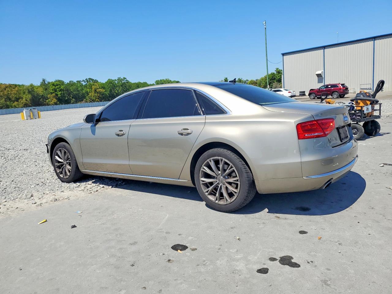 2014 AUDI A8