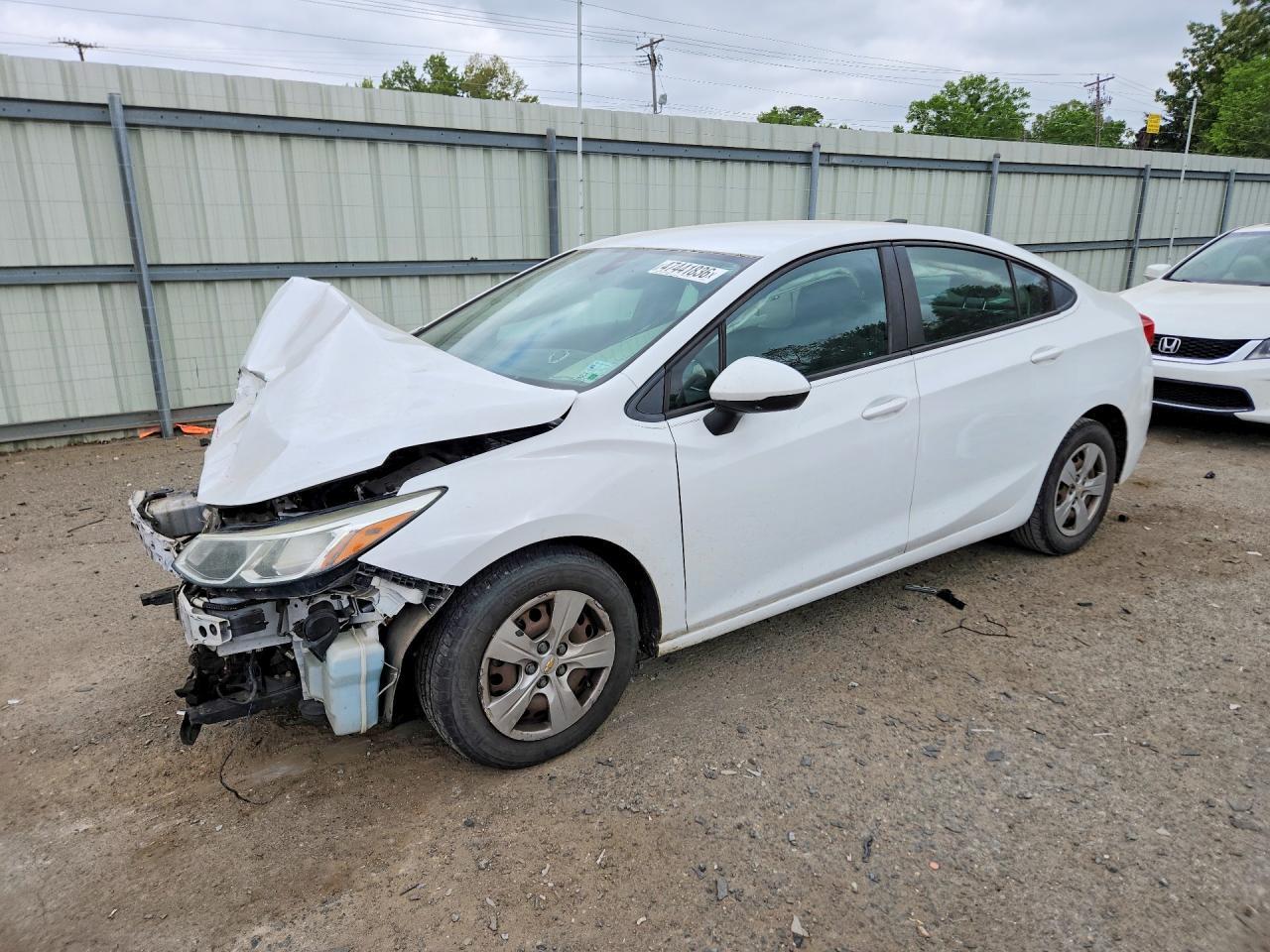 2017 CHEVROLET CRUZE