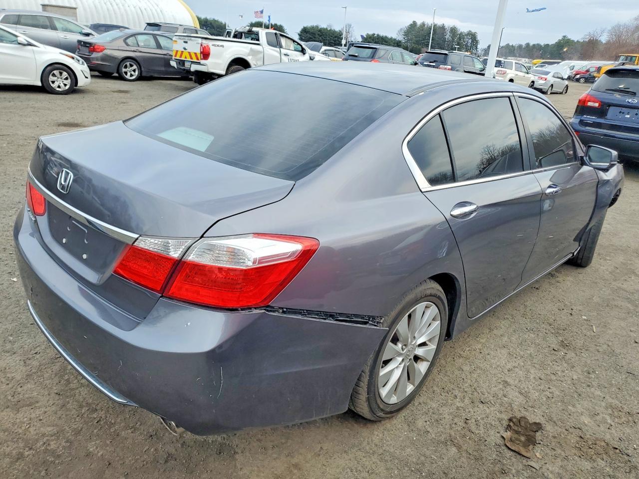 2015 HONDA ACCORD