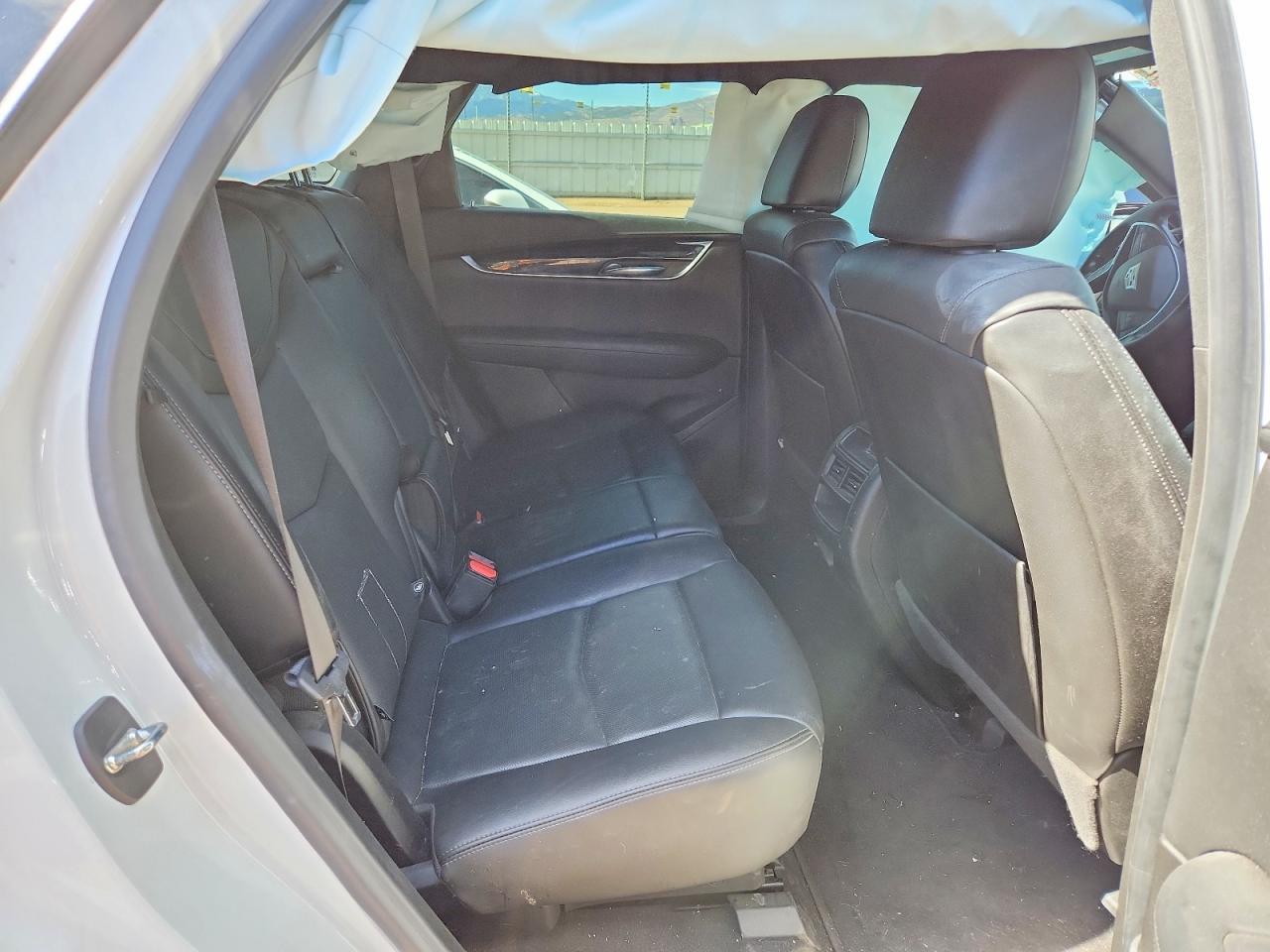 2022 CADILLAC XT5