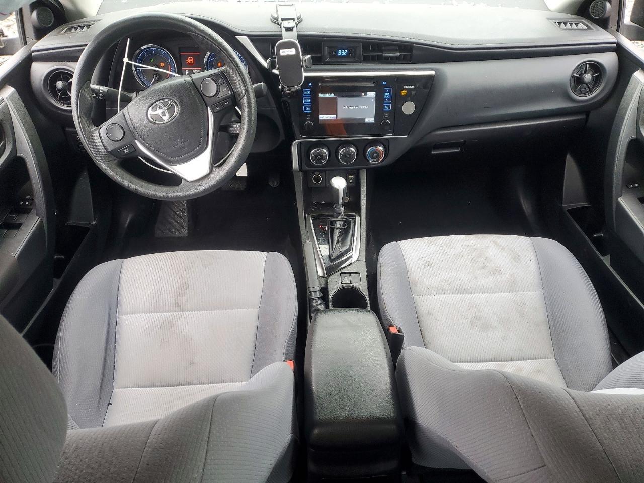 2017 TOYOTA COROLLA