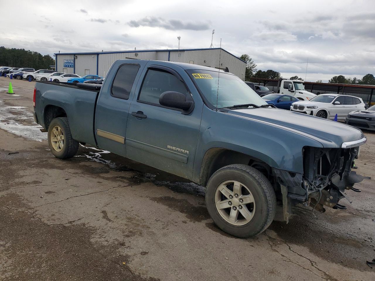 2013 GMC Sierra