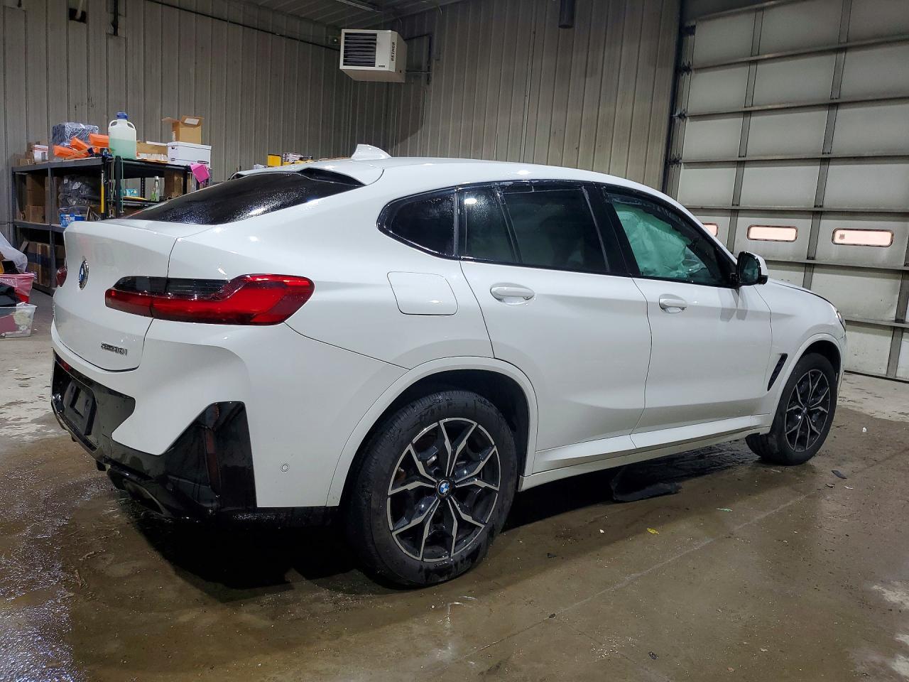 2024 BMW X4