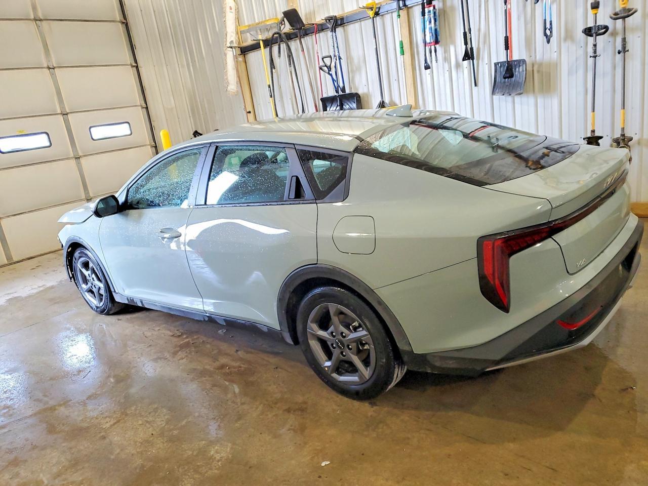 2025 KIA K4