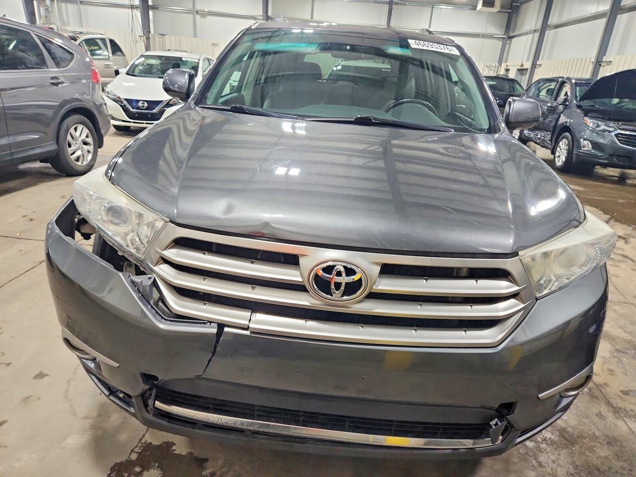 2012 TOYOTA HIGHLANDER