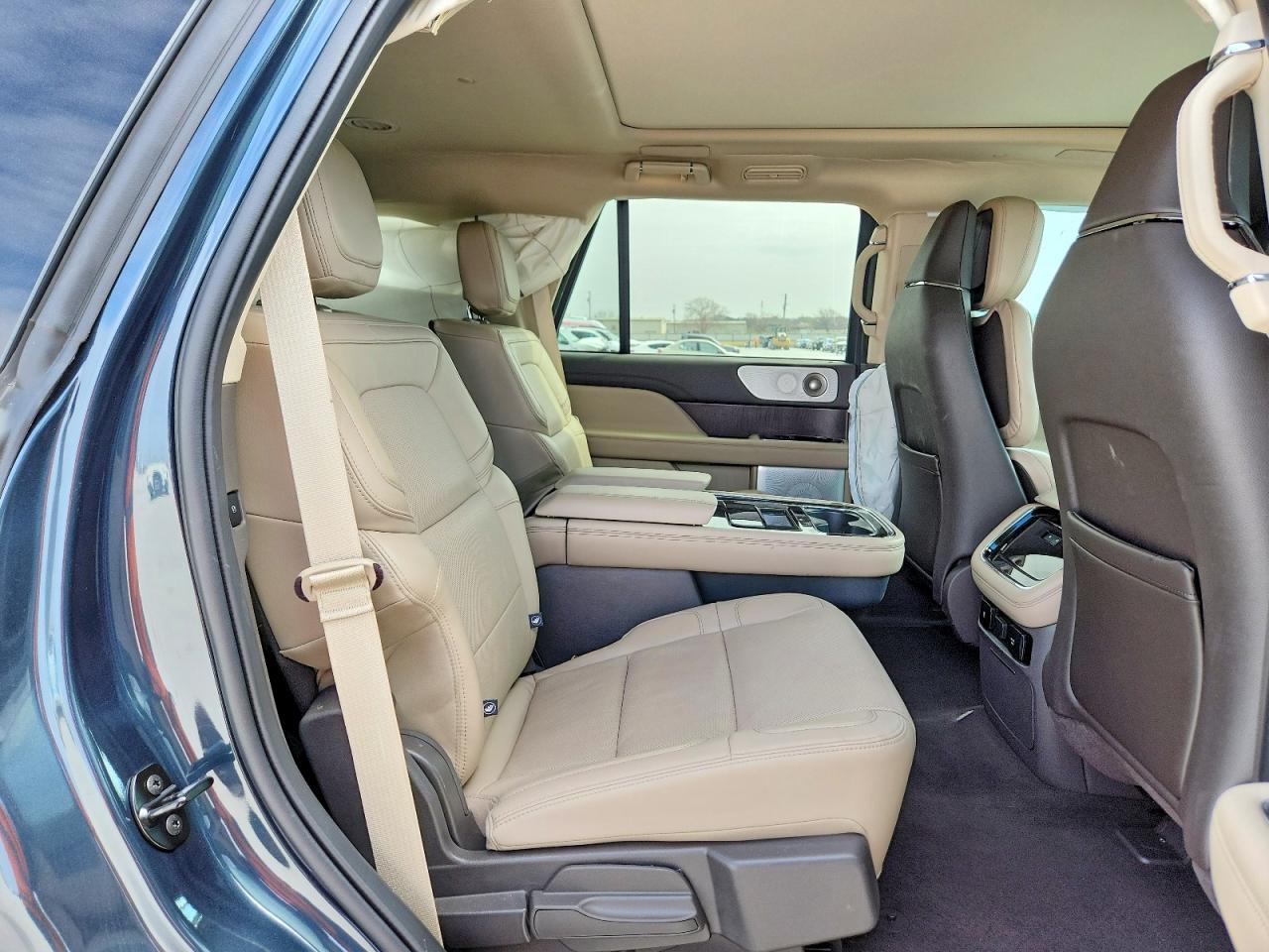 2024 LINCOLN Navigator