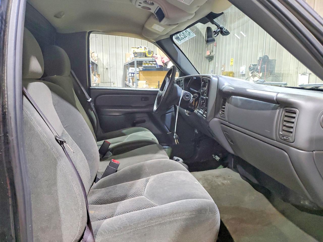 2004 CHEVROLET Silverado 2500