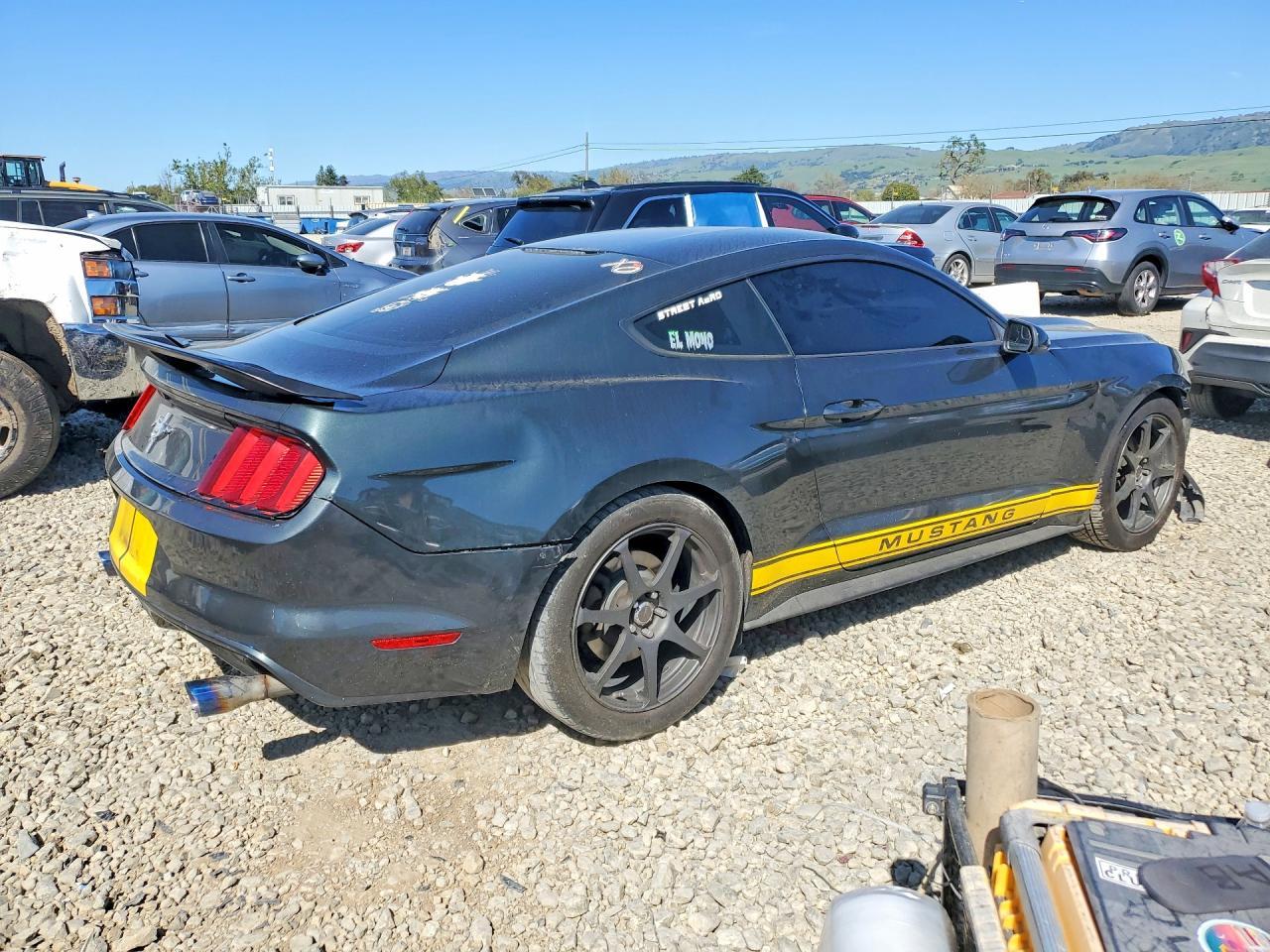 2015 FORD MUSTANG