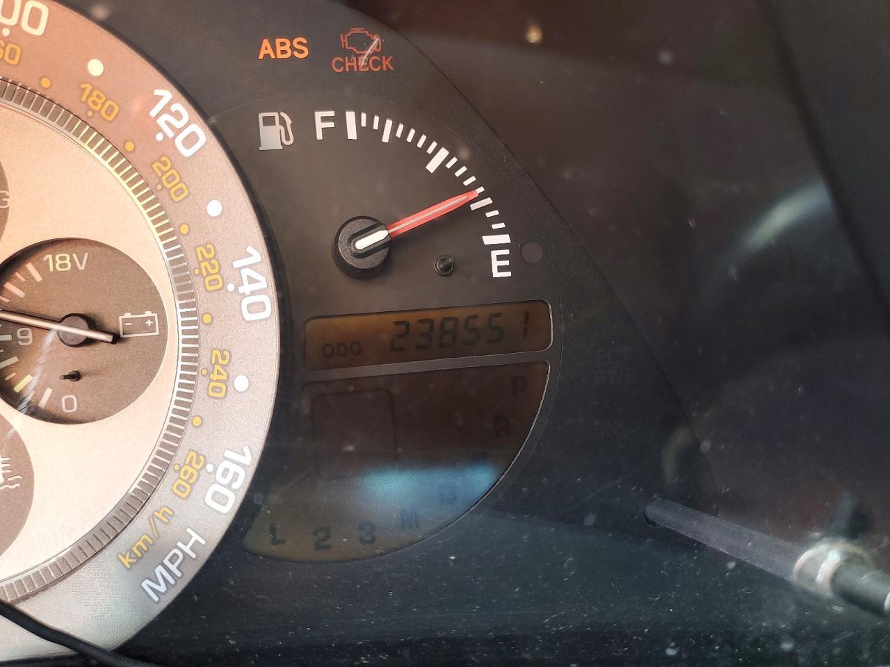 2001 LEXUS IS 300