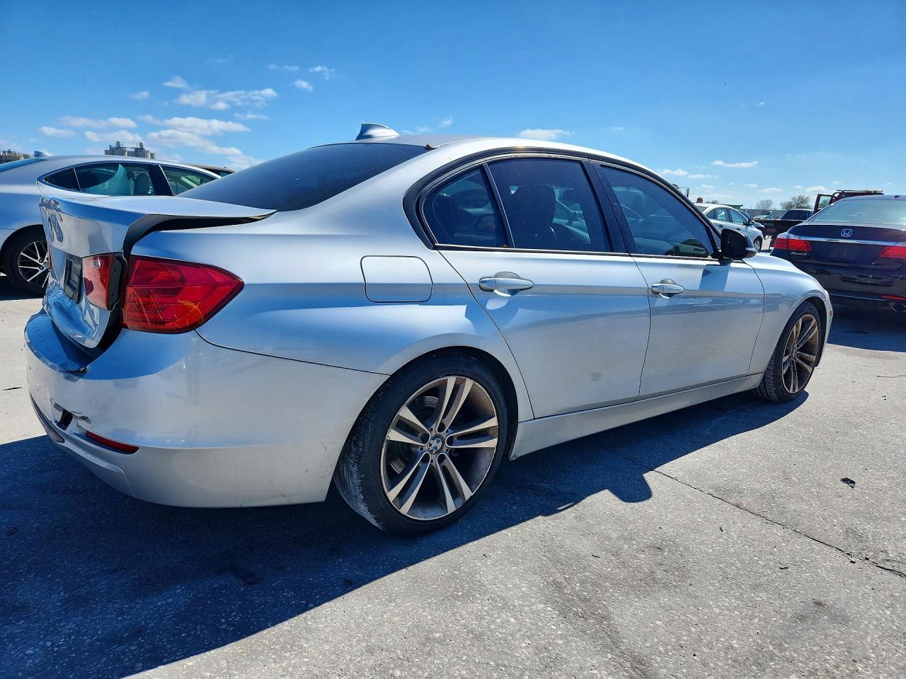 2013 BMW 3 SERIES