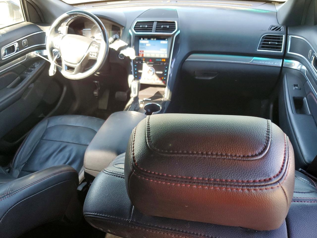 2017 FORD Explorer Sport Trac