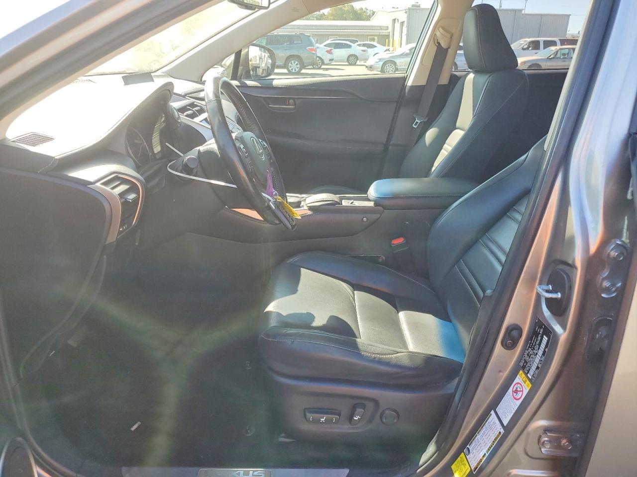 2017 LEXUS NX 200T
