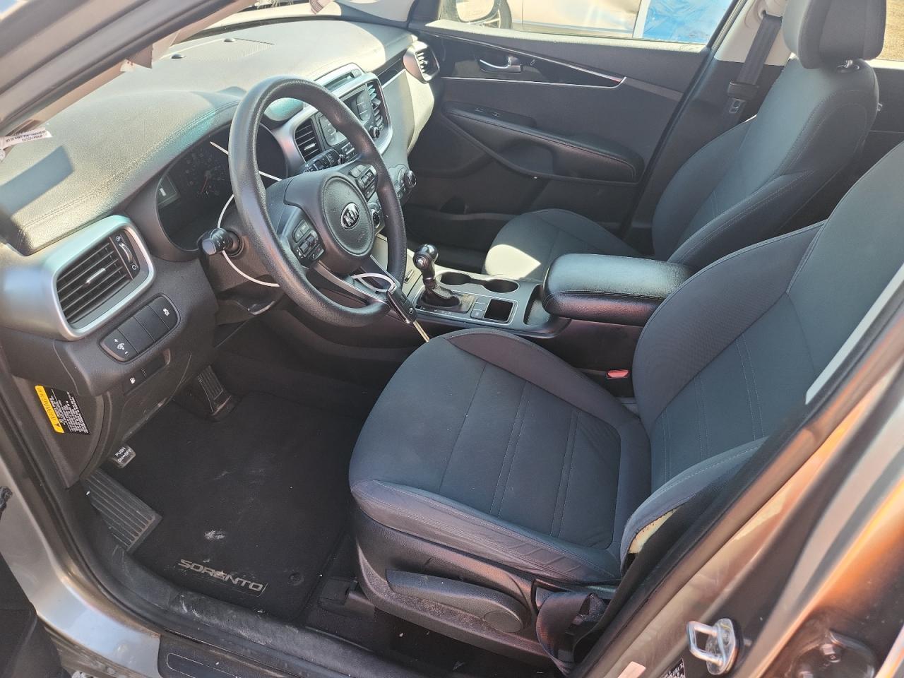 2016 KIA SORENTO