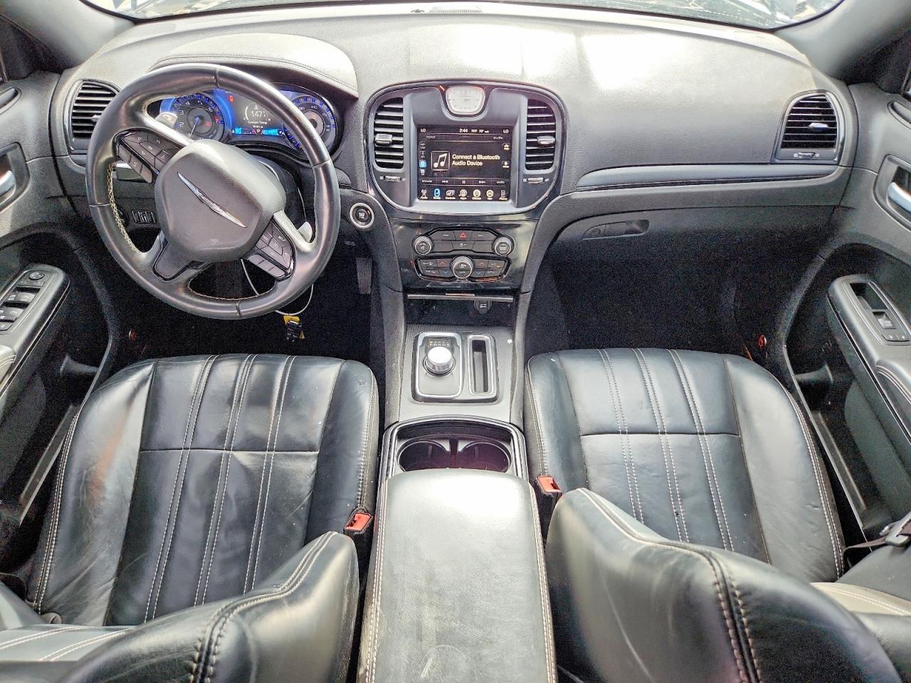 2016 CHRYSLER 300