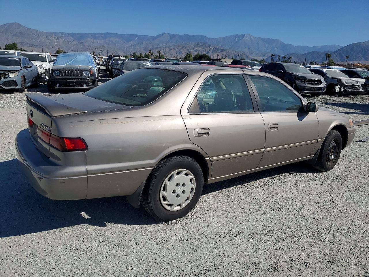 1999 TOYOTA CAMRY