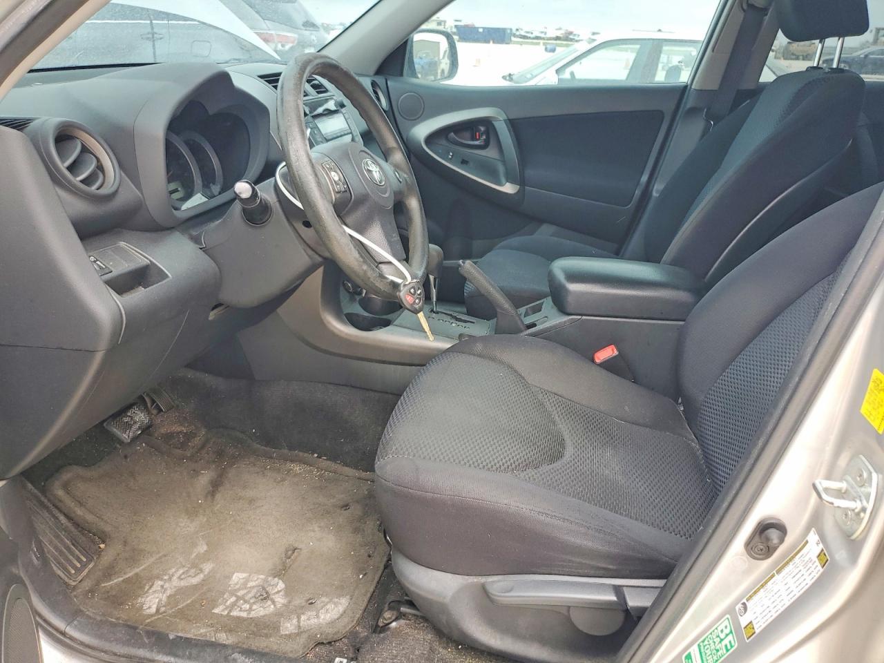 2010 TOYOTA RAV4
